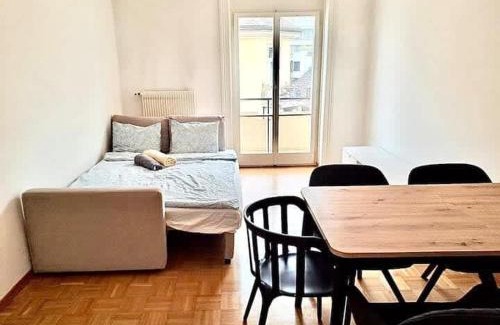 Center Apartment | Spacious 3 Room Flat next to Zurich HB Konrad - Self Checkin