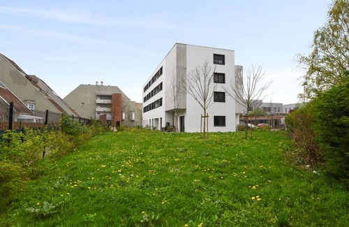 Lille Sud Apartment | Spacious 3-rooms with garden close to Lille