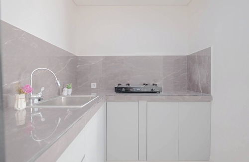 Jakarta Apartment | Spacious 3Br At Daan Mogot City Apartment