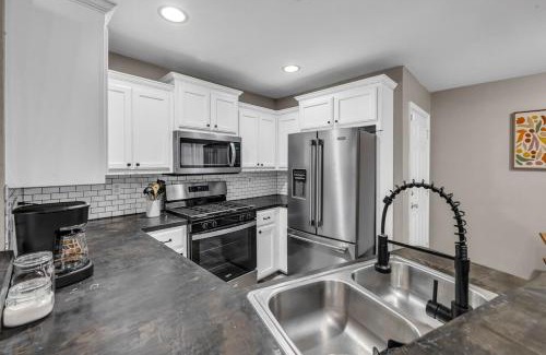 Owasso House | Spacious 3BR Home with KING Bed in Prime Location