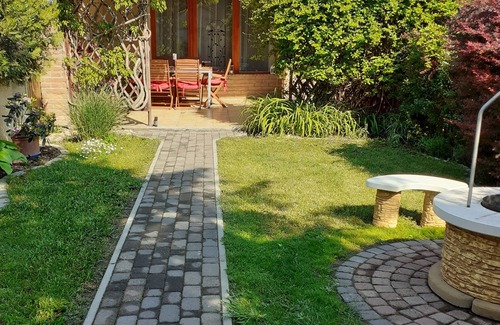 Hajduszoboszlo House | Spacious 4-bedroom house with AC and WiFi in superb Hajdúszoboszló