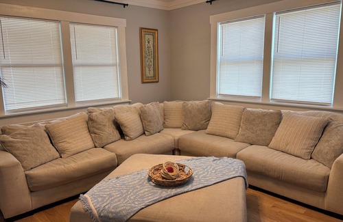 Concord House | Spacious 4-bedroom house with WiFi, AC in charming Concord