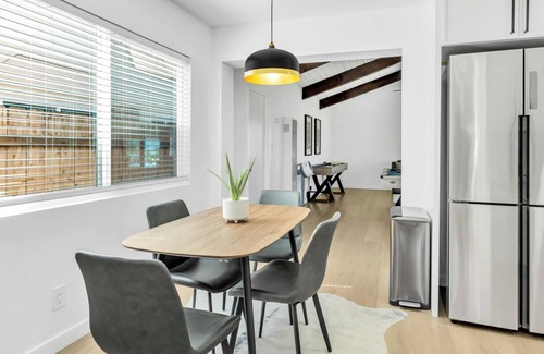 Allied Gardens House | Spacious 5-bedroom house in marvelous San Diego with Gameroom, WiFi, AC