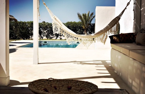 Midoun House | Spacious 5-suite villa with pool in Mezraya