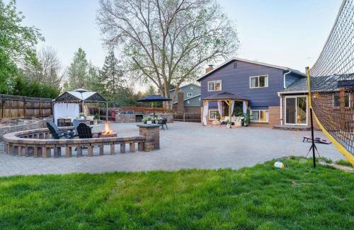 Ralston Valley House | Spacious 5BR, Epic Backyard, Perfect Gatherings