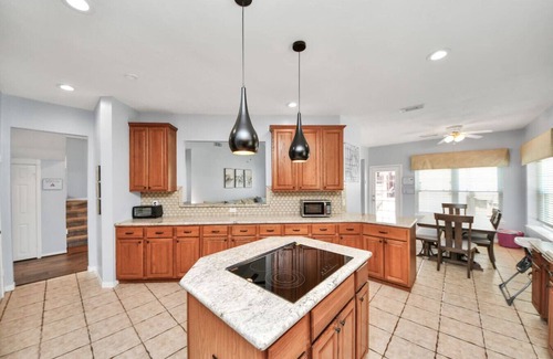 Pinehurst Of Atascocita House | Spacious 7BR Oasis w/Pool, Spa & Game Room