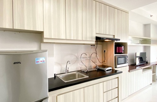 Cikarang Apartment | Spacious And Comfy Studio Room Azalea Suites Apartment
