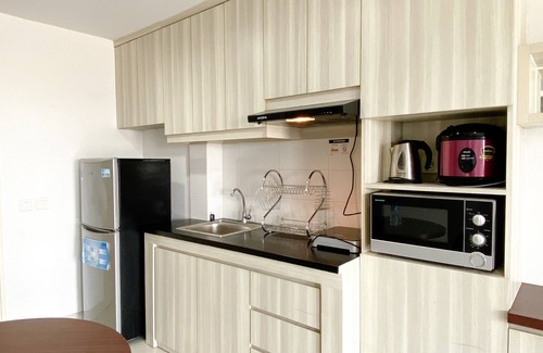 Cikarang Apartment | Spacious And Comfy Studio Room Azalea Suites Apartment
