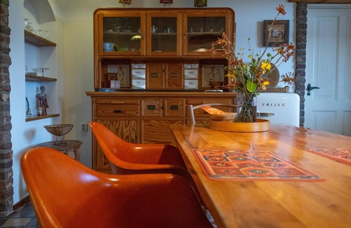 Homberg House | Spacious and idyllic farmhouse with large garden