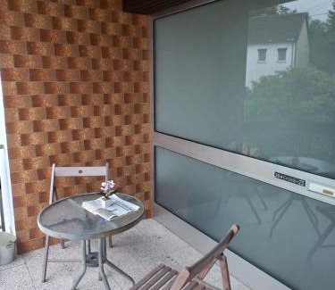 Zusch Apartment | Spacious and Luminous Apartment in a Bungalow