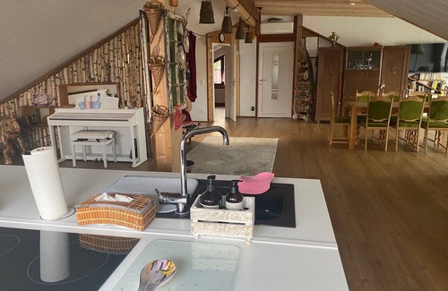 Mainz-Bingen Apartment | Spacious apartment with panoramic views over Bingen and the Rhine Valley