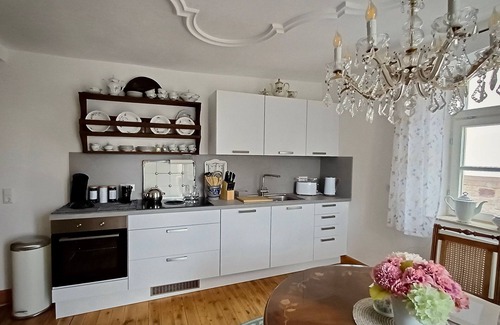 Zeil Apartment | Spacious apartment in a listed building in the old town of Zeil am Main