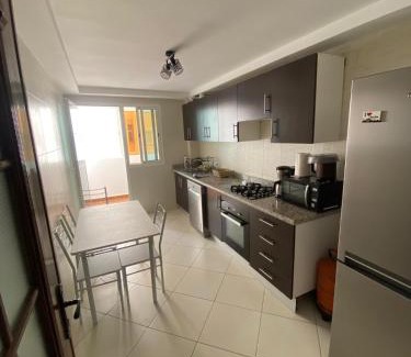 Gueznaia Apartment | Spacious Apartment F5 Tangier