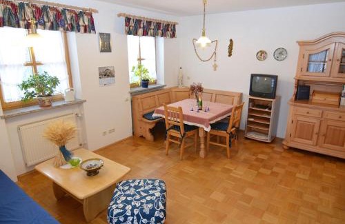 Schoensee Apartment | Spacious Apartment in Schönsee with Sauna