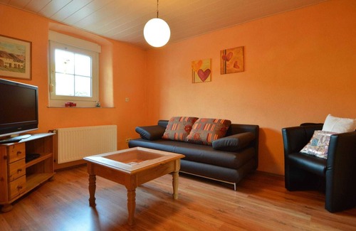 Meisburg Apartment | Spacious Apartment in Meisburg with Terrace