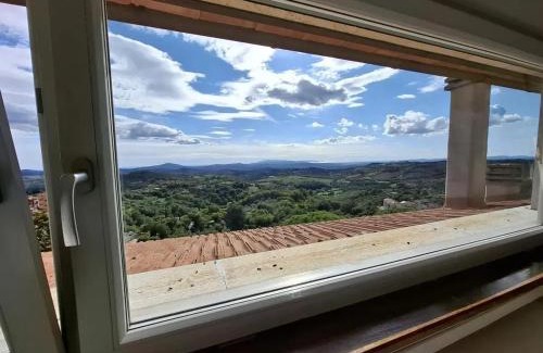 Manciano Apartment | Spacious apartment in Manciano with view