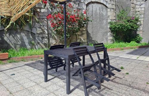 Sori Apartment | Spacious Apartment in Sori with Large Terrace