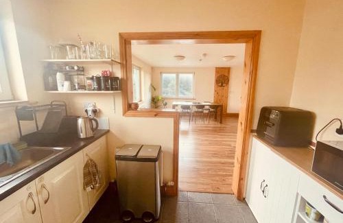 Ballyheabought Apartment | Spacious apartment near Dingle