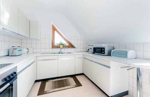 Westhausen Apartment | Spacious apartment with large south-facing balcony