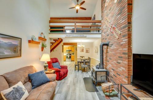 Bartlett Apartment | Spacious Bartlett Condo with Balconies and Pool!