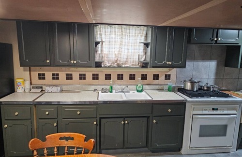Steubenville Apartment | Spacious Basement Apartment with Easy Access to Hospitals and Freeways with WiFi