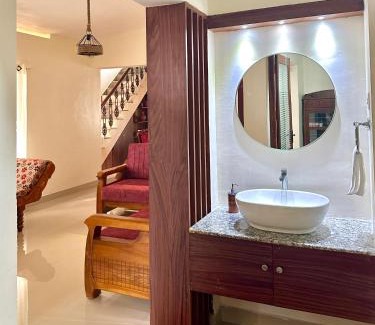 Thiruvananthapuram House | Spacious Beach Side House - Joyce Cottage Kerala