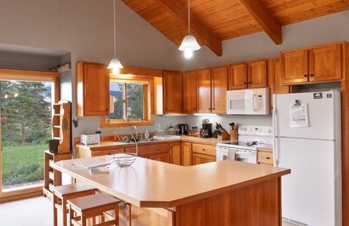 Victor Cabin | Spacious Cabin near Jackson Hole