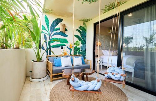 Zama Apartment | Spacious & Comfy Penthouse Oasis with Plunge Pool