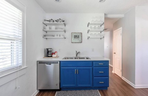 Rosedale Apartment | Spacious Duplex | 2 Bedroom | Near KU Medical | 18