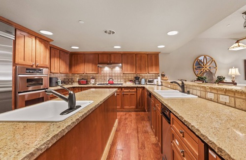 Kirkwood House | Spacious Elegance-Kirkwood-Timber Ridge 3 Bedroom 3 Residence