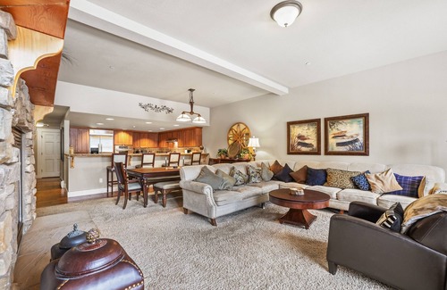 Kirkwood House | Spacious Elegance-Kirkwood-Timber Ridge 3 Bedroom 3 Residence