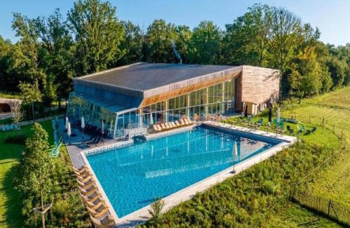 Maubray House | Spacious Family Cottage