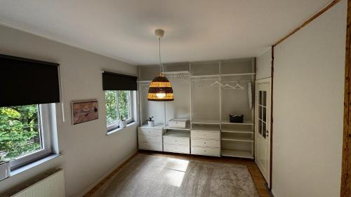 Kesklinn Apartment | Spacious Family-friendly Apartment, Free Parking