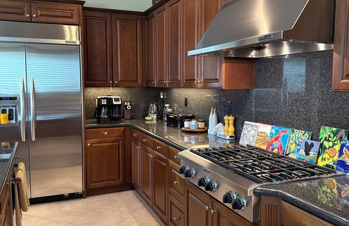 Carlsbad House | Spacious family home with a view - close to the Beach, Legoland, Del Mar Races!