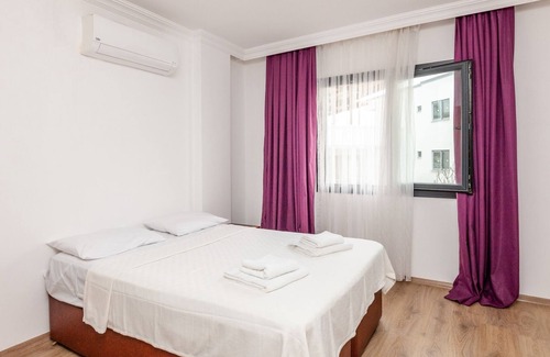 Mumcular Apartment | Spacious Flat with Balcony in Mugla