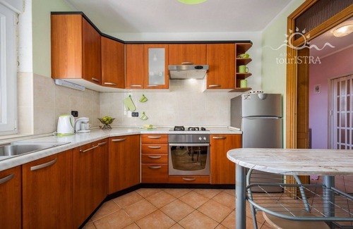 Murine Apartment | Spacious four bedroom apartment in a quite location