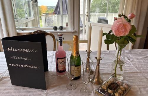 Ellos House | Spacious holiday home in Ellos 300 m to a beautiful sandy beach