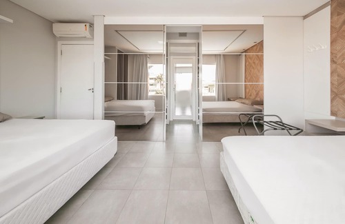 Nova Esperanca House | Spacious house with backyard and pool