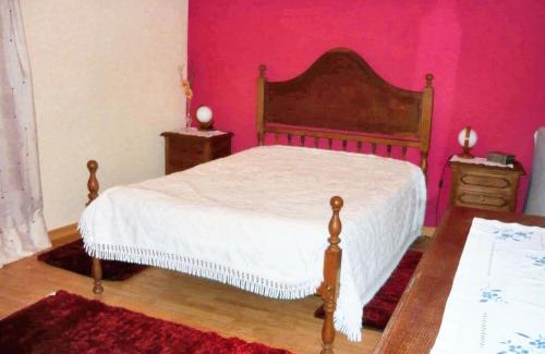 Macedo de Cavaleiros House | Spacious house in Bragança - shared garden - 120 m²