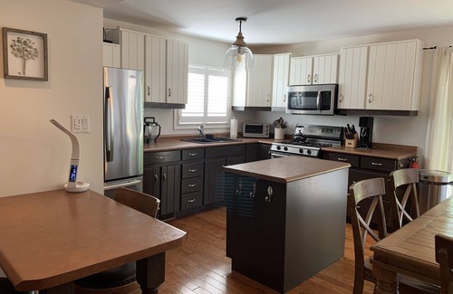 Lambton Shores House | Spacious house only 5 minutes walk down to Ipperwash beach (All inclusive)