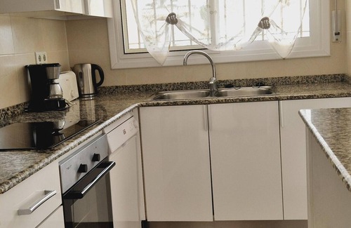 Riumar House | Spacious house with private pool, Wi-Fi, air conditioning and pets allowed near the beach