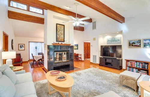 West Beach House | Spacious Kiawah Island Home with Deck, Walk to Beach