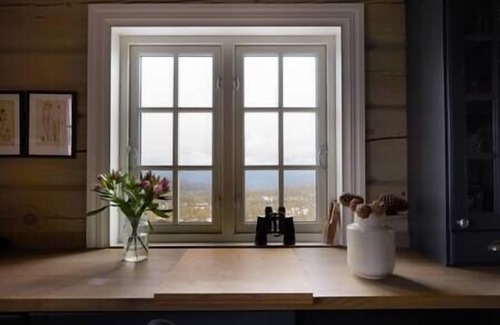 Al Municipality House | Spacious log cabin with panoramic view