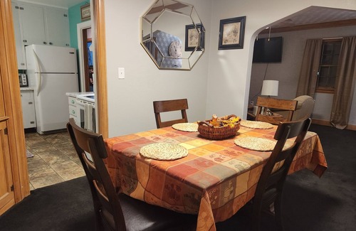 Austin Apartment | Spacious luminescence apartment with Patio. Pet-Friendly