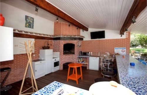Issel Villa | Spacious-luxurious VILLA in the land of Cassoulet-private swimming pool-ping-pong-billiards