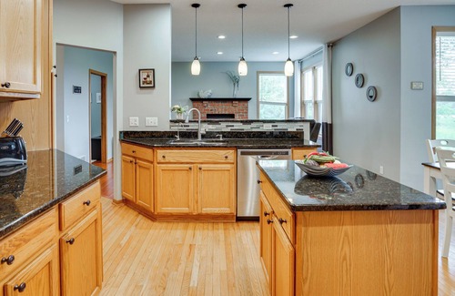 Maple Grove House | Spacious Maple Grove Retreat w/ Playground!
