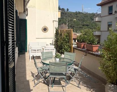 Quartiere XV Della Vittoria Apartment | Spacious, Modern with Terrace - Casa Vacanze Romane