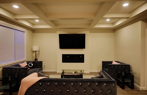 Southeast Edmonton House | SPACIOUS NEW EXECUTIVE LUXURY HOME AT THE ORCHARDS