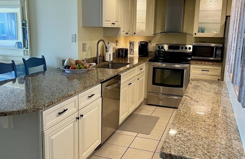 Midtown Ocean City Condo | Spacious, Ocean Front condo In Midtown OC, 2nd floor views with dunes and surf