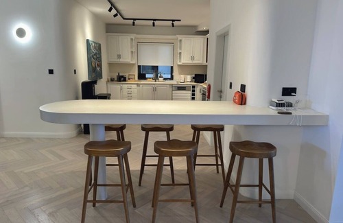 Il-Balluta Apartment | Spacious Seafront Apartment | Panoramic Sea Views